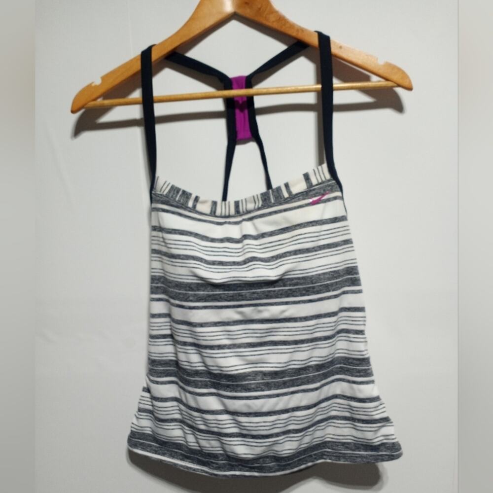 Nike Woman's Tankini Top Size 8 White And Gray Stripes